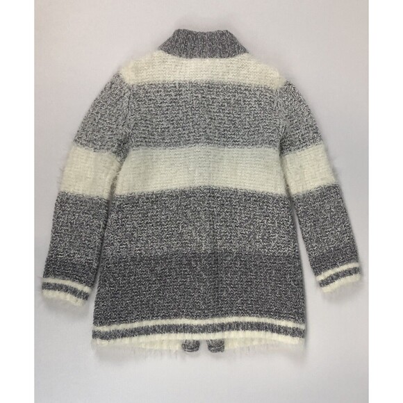Girls Tahari 3T Fur Trimmed Sweater Jacket Button Gray White - Picture 2 of 6